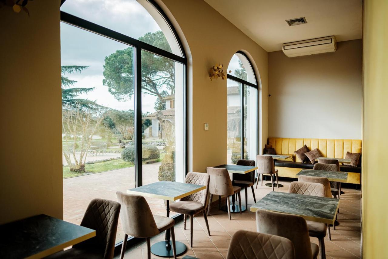 Antico Borgo Di Sutri Hotel Kültér fotó