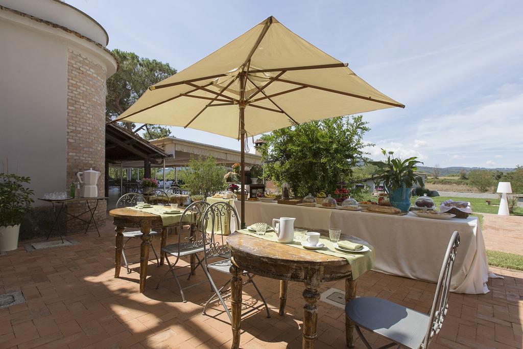 Antico Borgo Di Sutri Hotel Kültér fotó