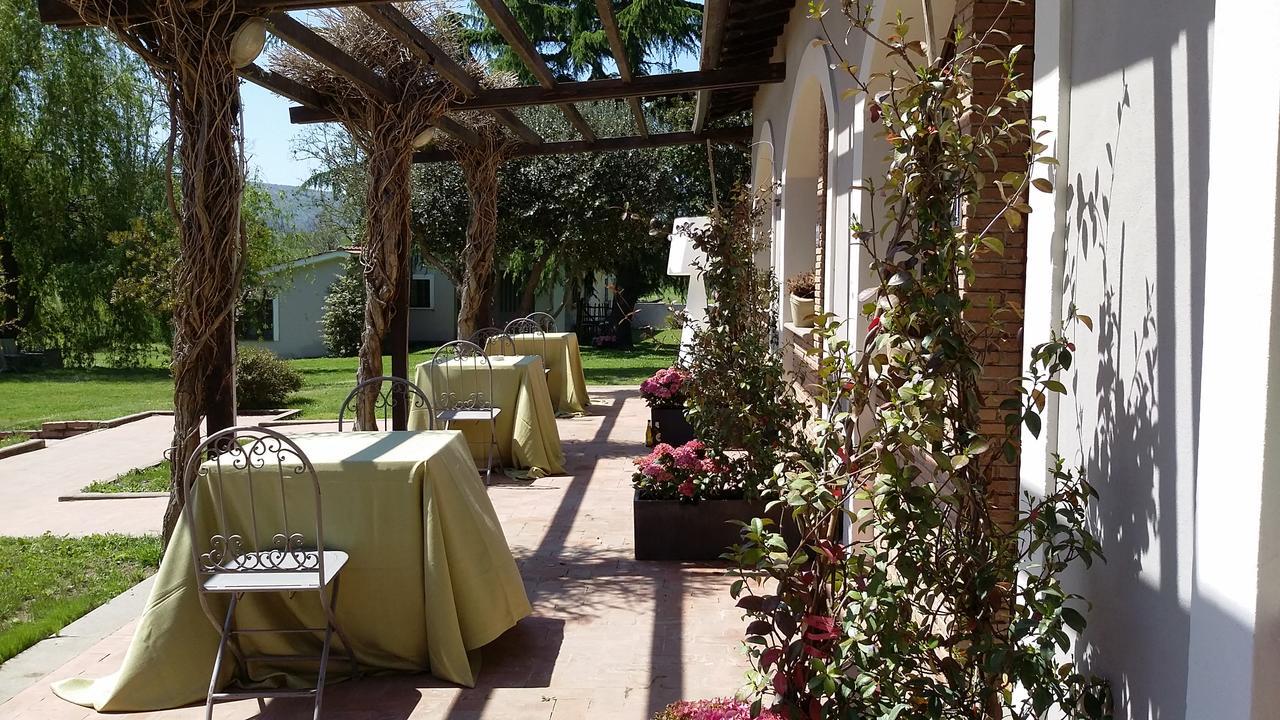 Antico Borgo Di Sutri Hotel Kültér fotó